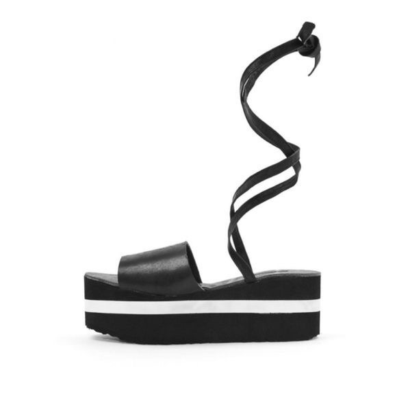 AA Straight platform sandals - Picture 5 of 5